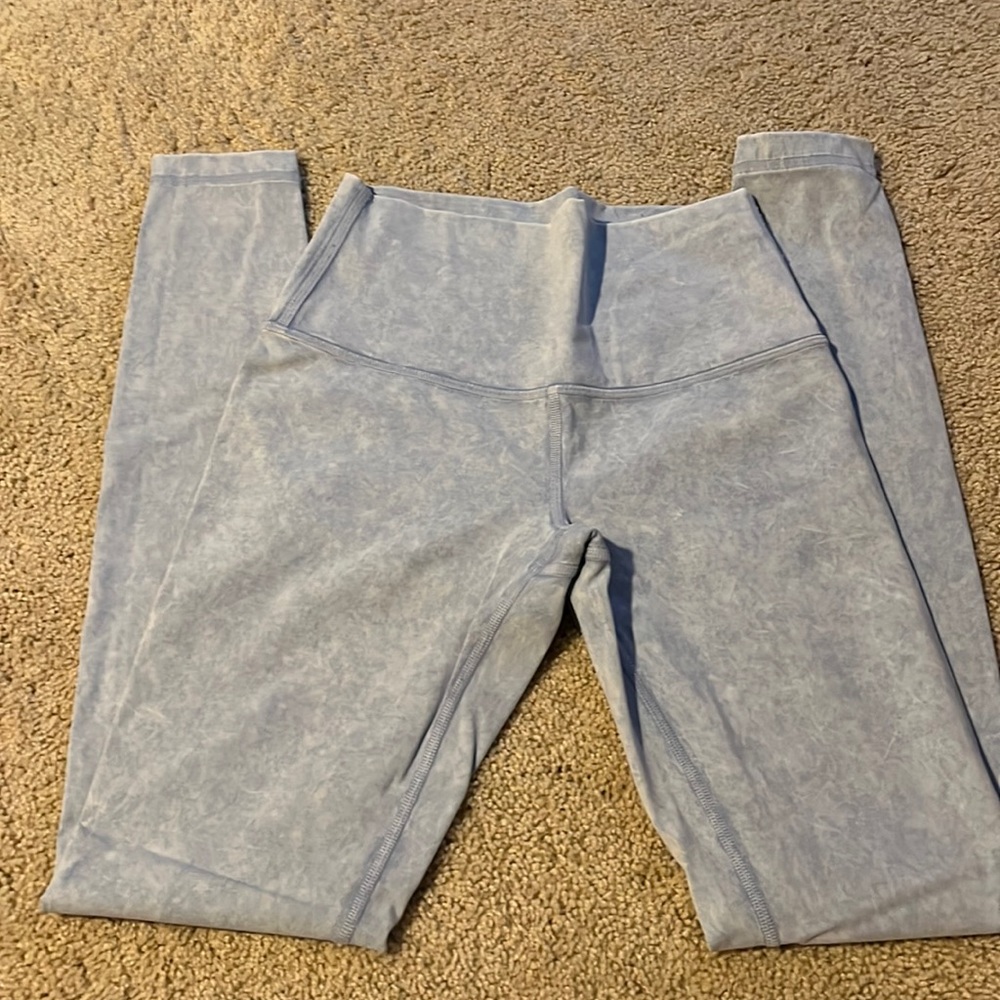 Lululemon Wonder Under Cloud Leggings